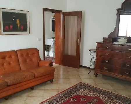 Chiara Apartman