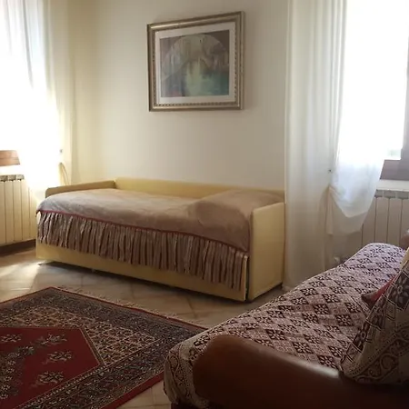 Chiara Apartman *