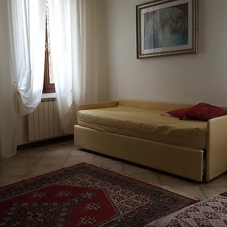 Chiara